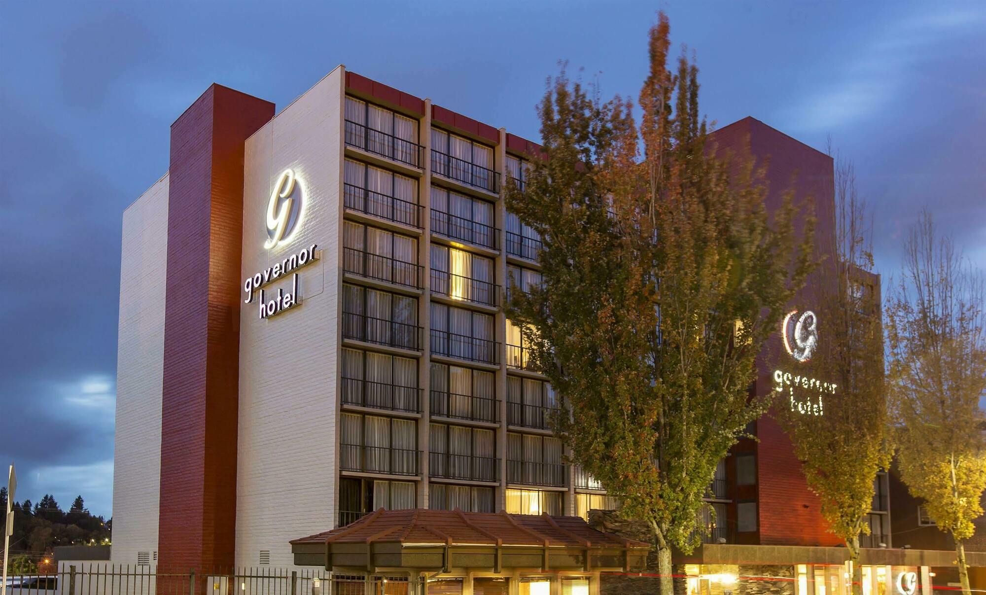 Red Lion Inn & Suites Olympia, Governor Hotel Экстерьер фото